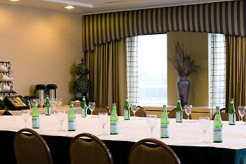 Doubletree Suites By Hilton Boston - Cambridge 外观 照片