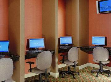 Doubletree Suites By Hilton Boston - Cambridge 外观 照片